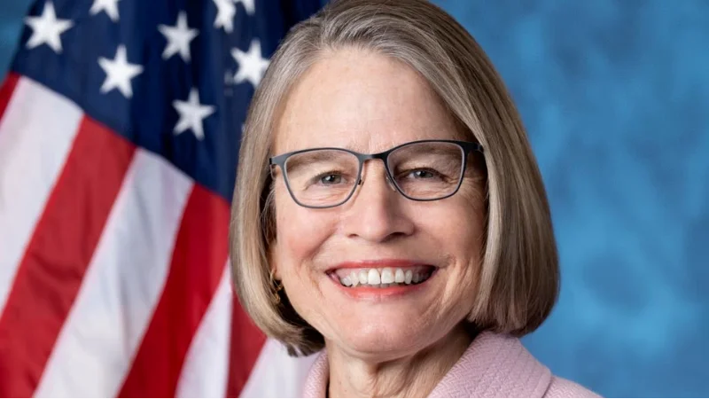 Miller-Meeks highlights legislative actions on taxes affecting Iowans Miller-Meeks highlights legislative actions on taxes affecting Iowans
