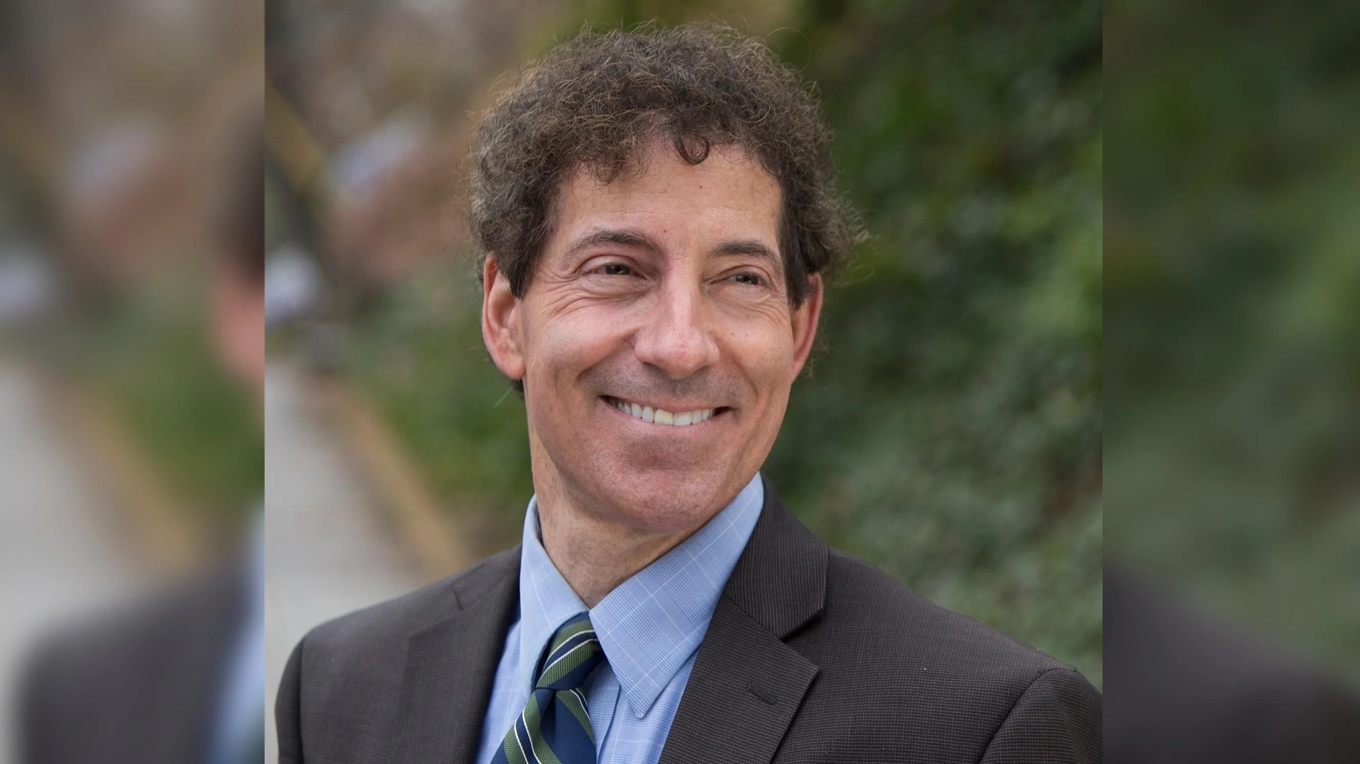 Jamie Raskin criticizes GOP tax plan and Trump through social media