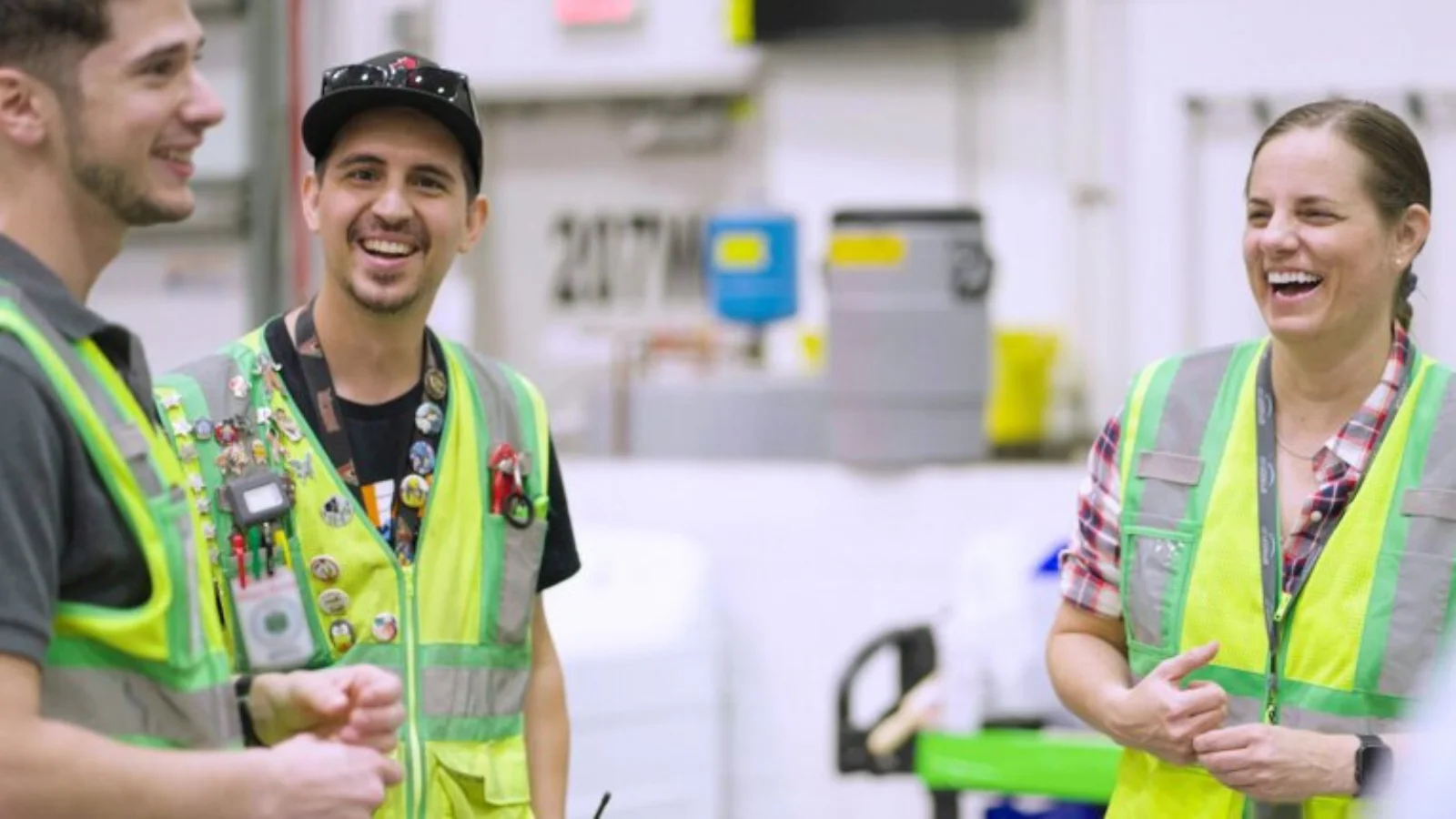 Amazon seeks bilingual operations manager in Garner