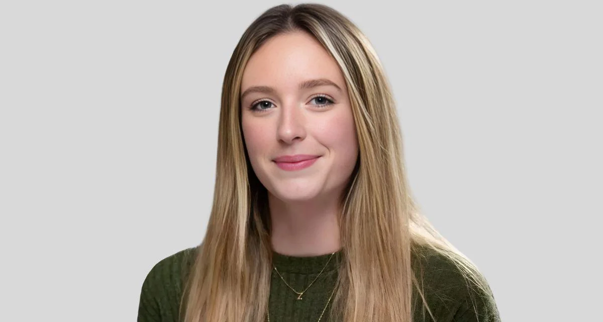 Zoe Furber named Outstanding Graduating International Student in College of Earth, Life, and Health Sciences