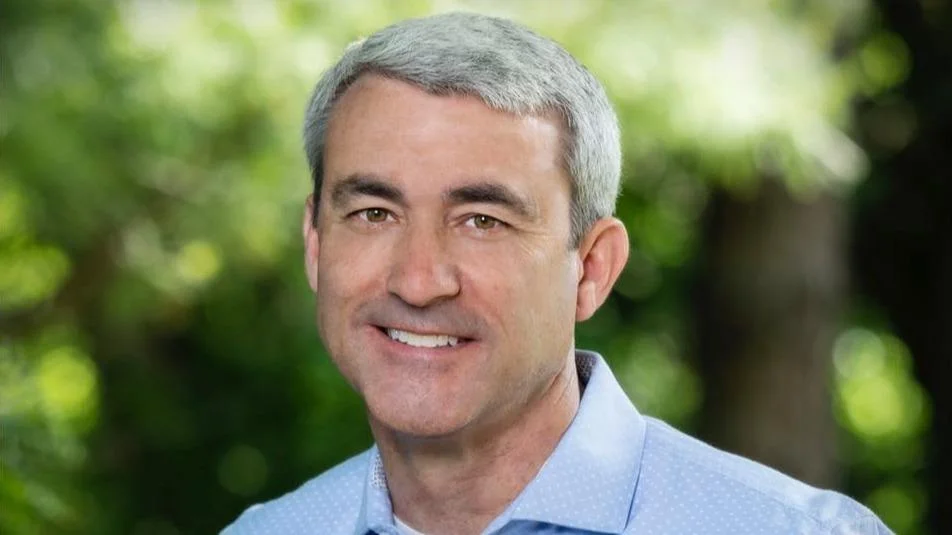 Sen. Hutton of Wisconsin Senate authors bill on administrative rule timelines