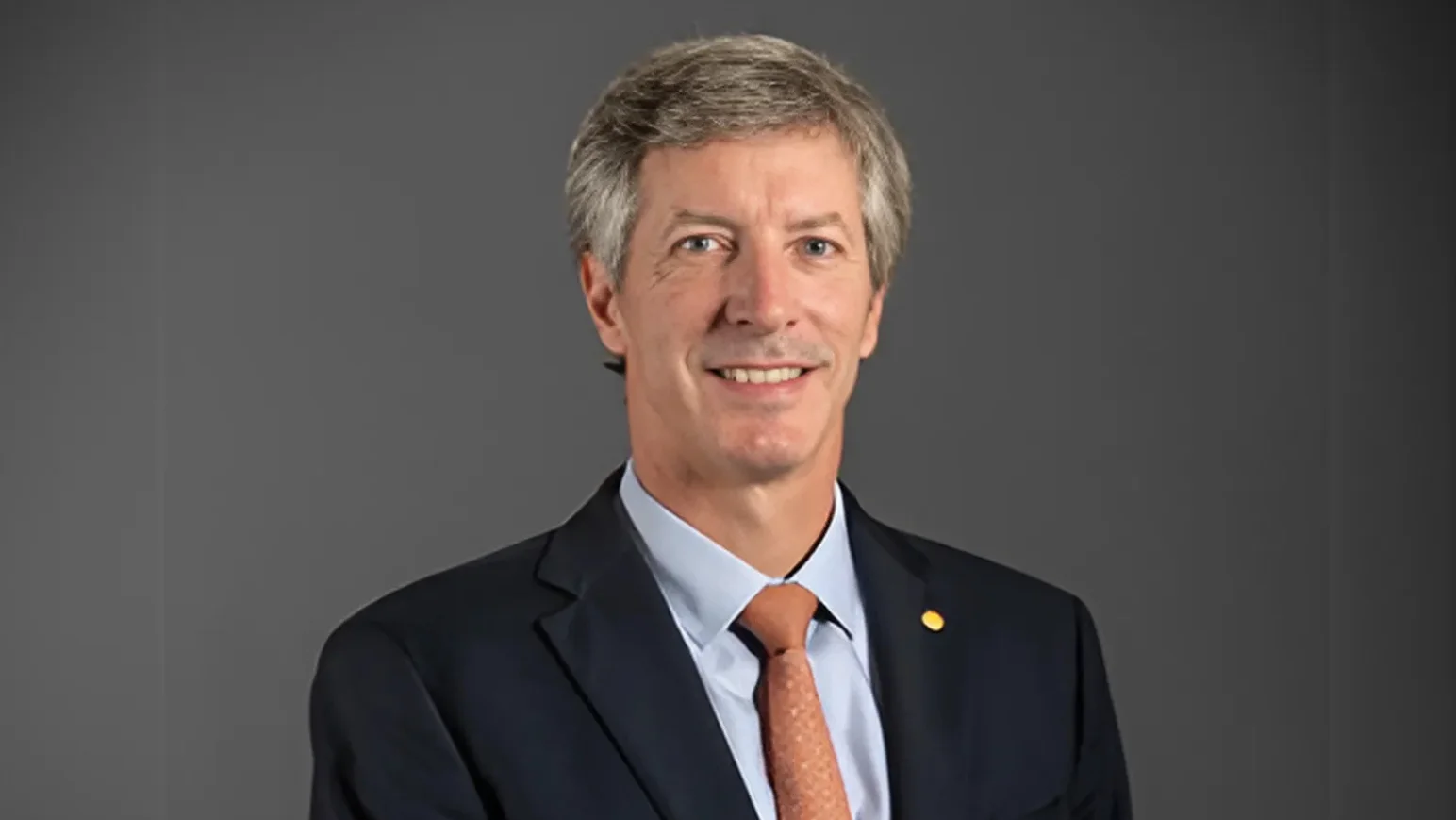 Santiago Bausili Governor