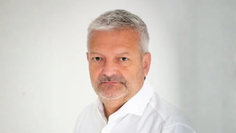 David Barrett, CEO at EBC Financial Group (UK) Ltd