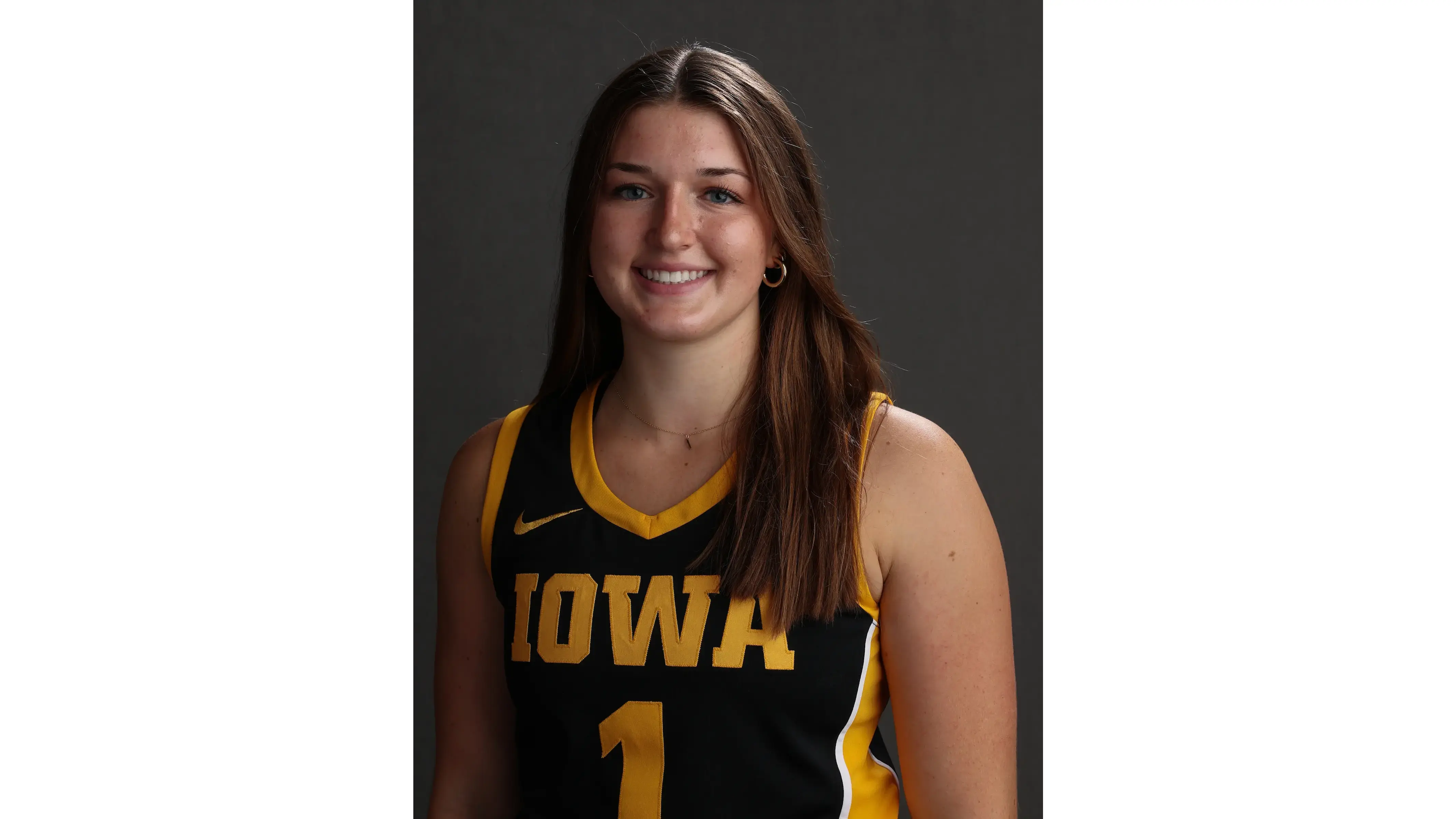Taylor Stremlow, former Verona Area High School standout’s collegiate team plays on Monday, March 24 in Division I NCAA Basketball Championship Tournament