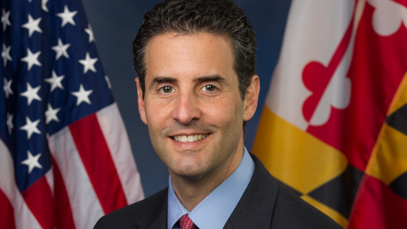 Rep. Sarbanes votes to count illegal aliens towards seats in Congress