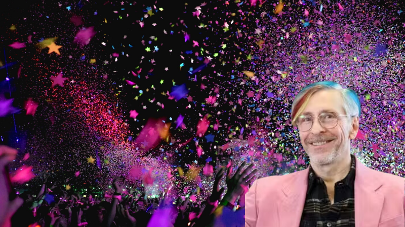 International scholars group presents Bosia an award for his service