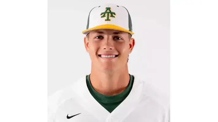 Sandra Day O’Connor High School standout Cole Dickson’s collegiate team wins game in the NCAA Division II Baseball Championship on Saturday, May 17