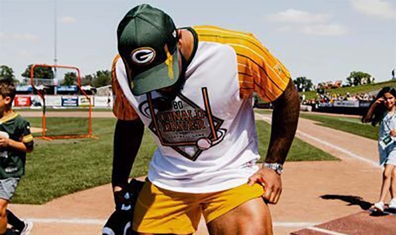 Packers fan tweets ‘this might be the best hit @ajdillon7 has laid on a defender’