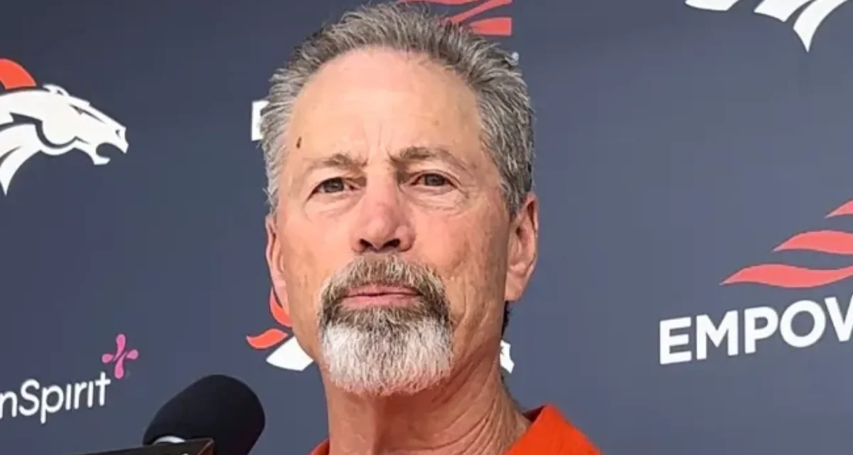 Former Denver Broncos defensive back Steve Foley Former Denver Broncos defensive back Steve Foley