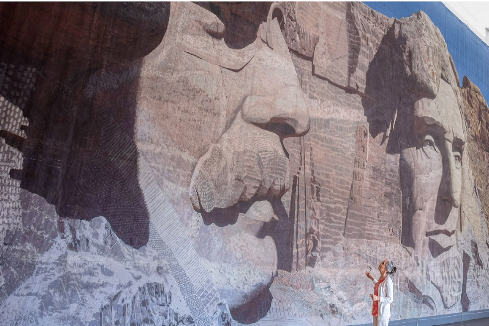 Art of the Hollywood Backdrop