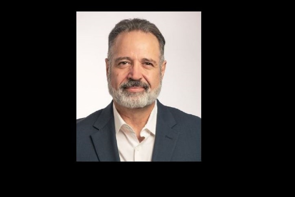 Master of Arts in Diplomacy alumnus Robert J. Morgalo