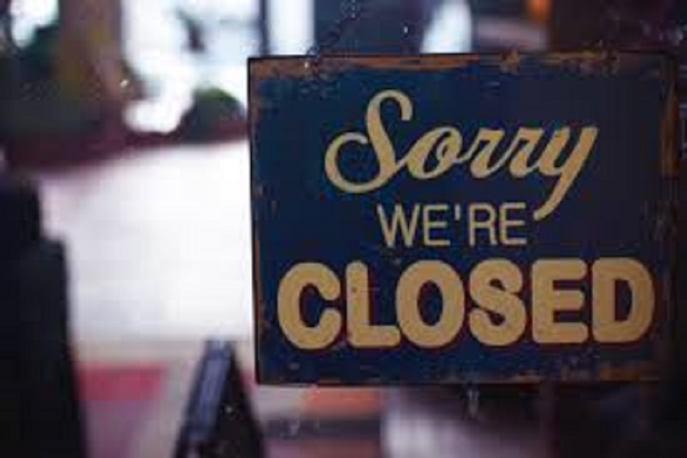 TOWN OF CORNELIUS: Roof Collapse on Catawba: Sidewalk & Parking Closed TOWN OF CORNELIUS: Roof Collapse on Catawba: Sidewalk & Parking Closed