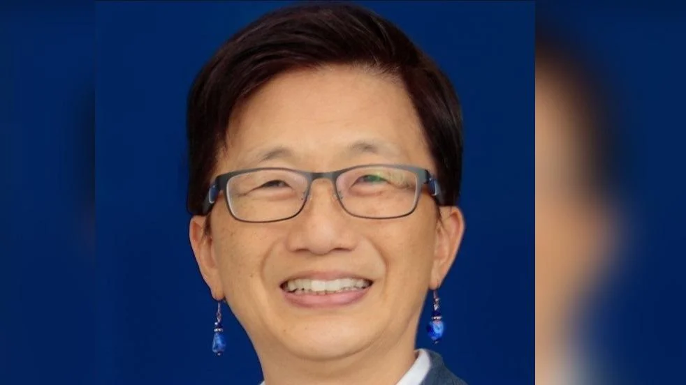 Julie Chen, Ph.D. Chancellor - University of Massachusetts-Lowell