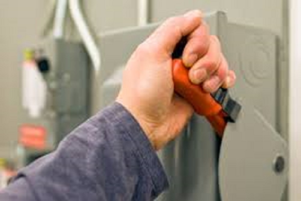 COUNTY OF GASTON: Residents Urged to Conserve Power During Christmas Cold Snap