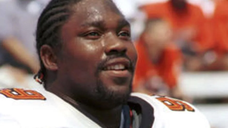 Warren Sapp, Pro Football Defensive Tackle