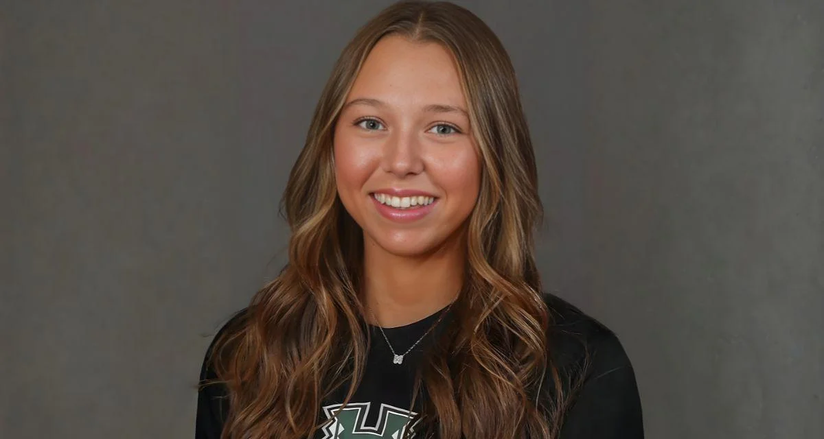 Macy Brandl, Hawaiʻi Rainbow Wahine Women's Softball Macy Brandl, Hawaiʻi Rainbow Wahine Women's Softball