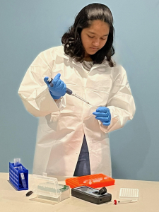 University Freshman Invents Method To Detect Nanoplastic Pollution In Water