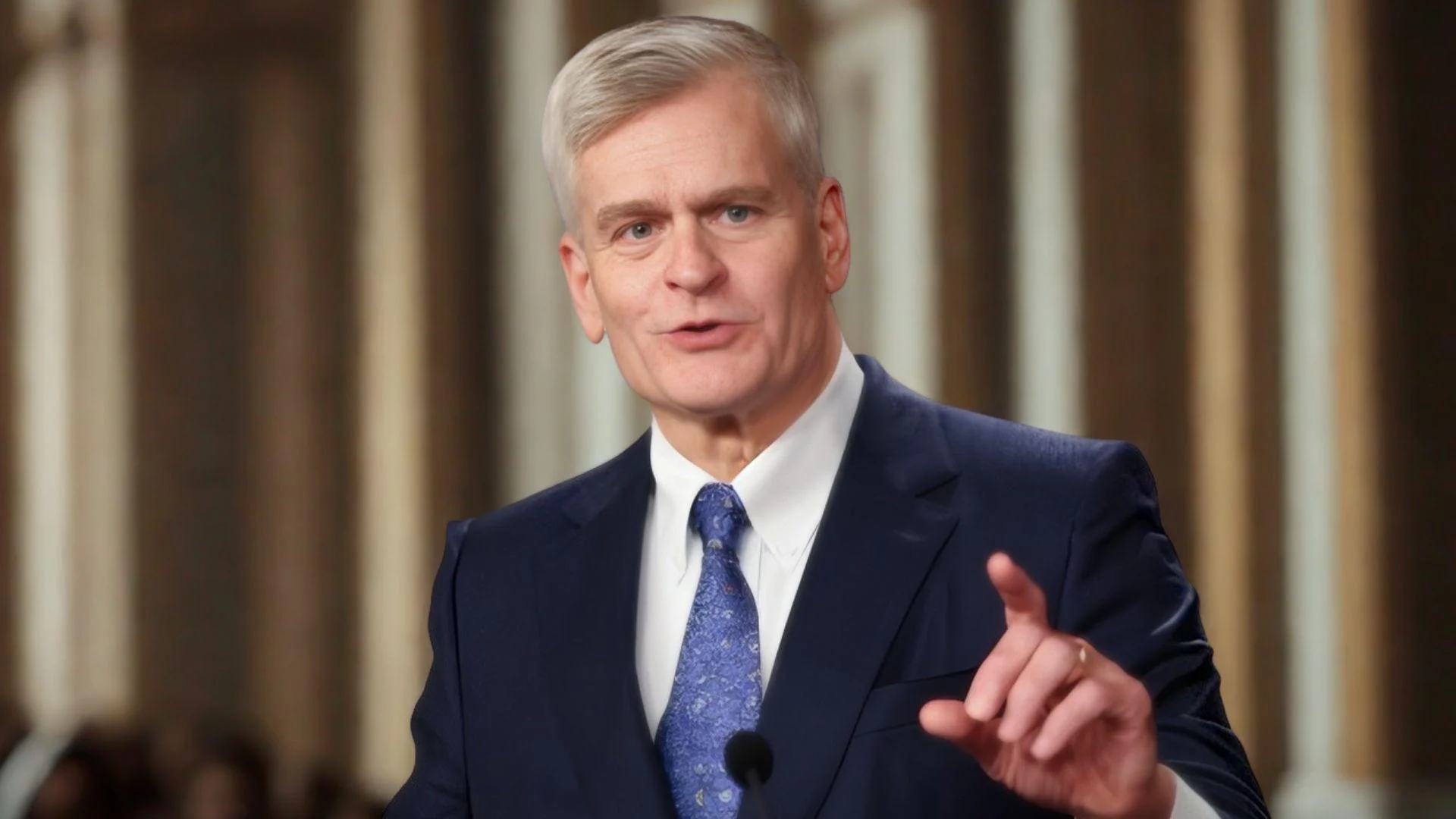Sen. Cassidy seeks details from Apexus on 340B program for Pennsylvania providers