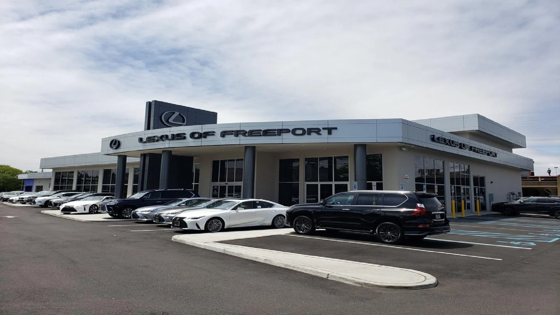 Lexus of Freeport to President Trump: ‘Customers were not willing to buy electric vehicles’
