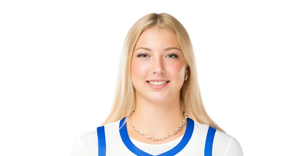 Clara Strack named USBWA All-America Honorable Mention for Kentucky Wildcats