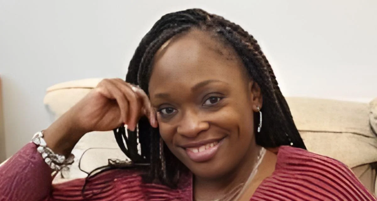 Tynisha Malone, Program Director of the Project Bravo Food Pantry