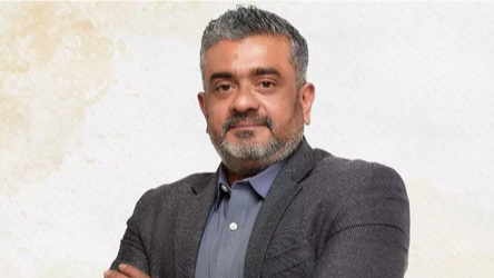 Sriram Krishnasamy Executive Vice President and Chief Transformation Officer, FedEx Corporation President and CEO, FedEx Dataworks Sriram Krishnasamy Executive Vice President and Chief Transformation Officer, FedEx Corporation President and CEO, FedEx Dataworks