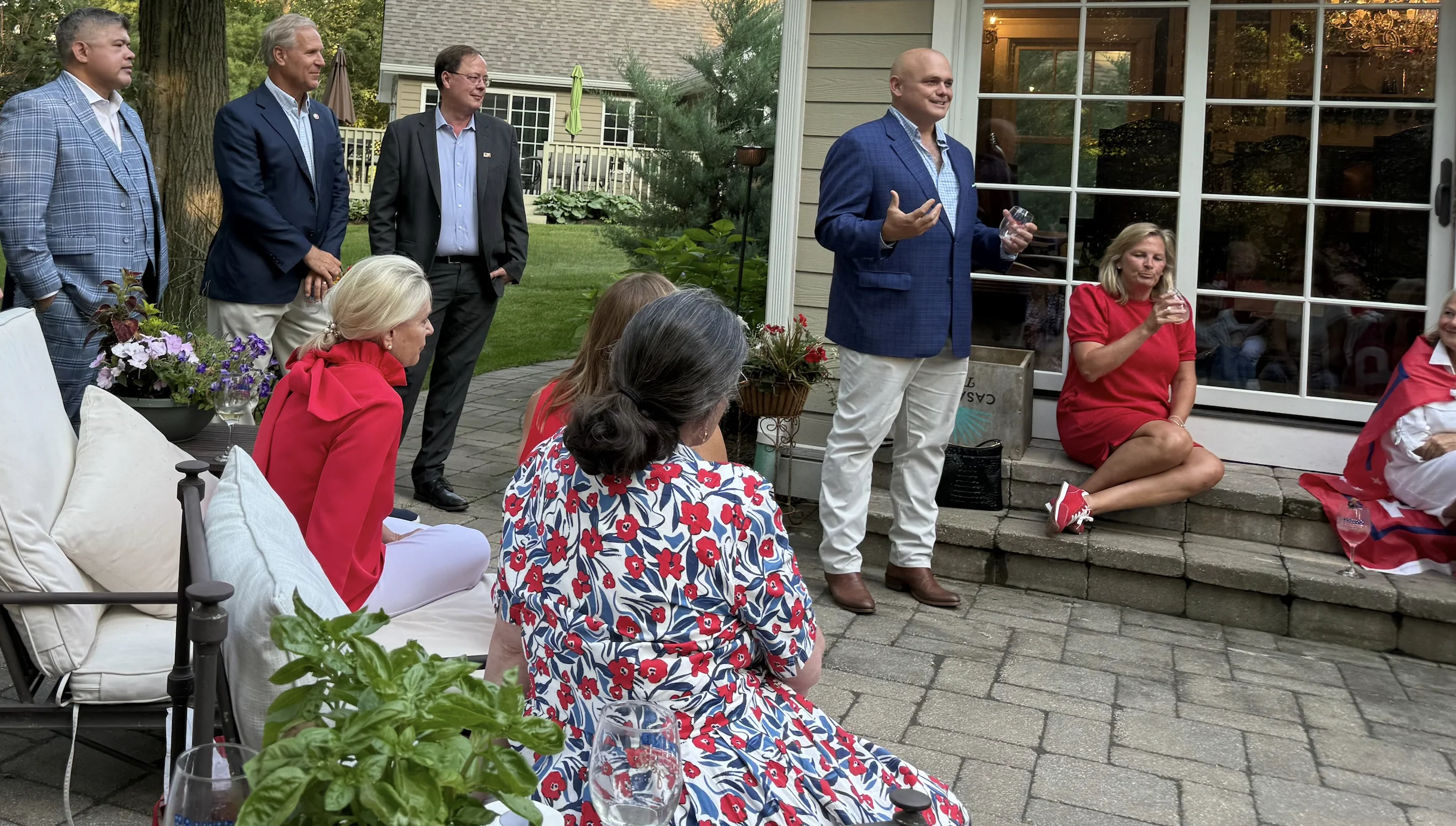GOP power players from Wisconsin, Illinois quietly gather in Lake Geneva