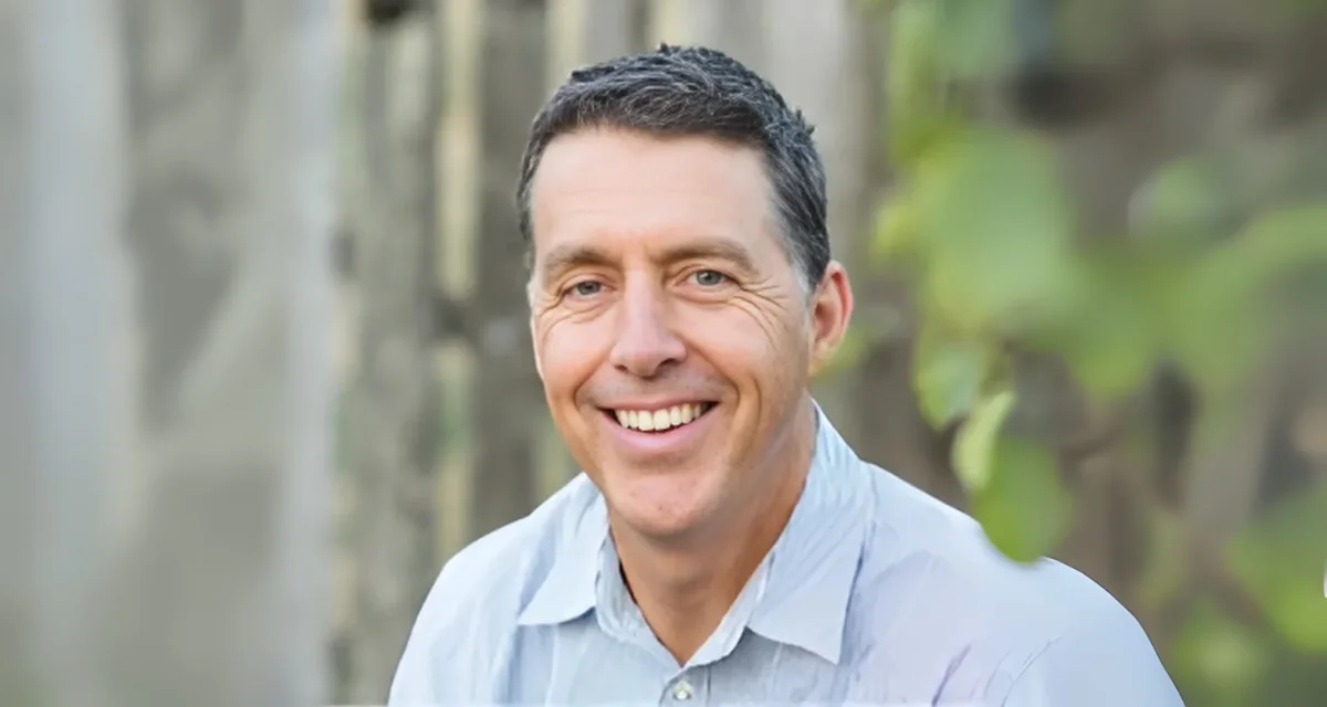 Stett Holbrook, Media relations, Strategic communications and Issues management specialist at  University of California - LinkedIn