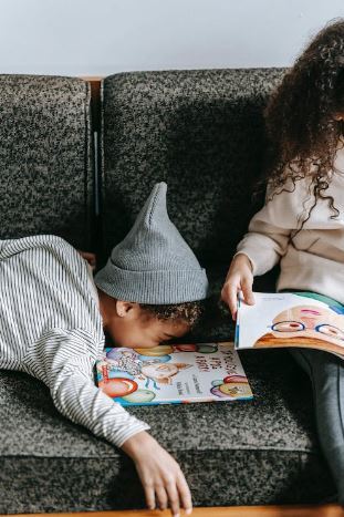 Pajama Storytime @ HILTON