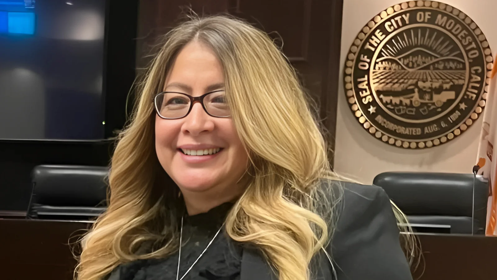 Diane Nayares-Perez, City Clerk Diane Nayares-Perez, City Clerk