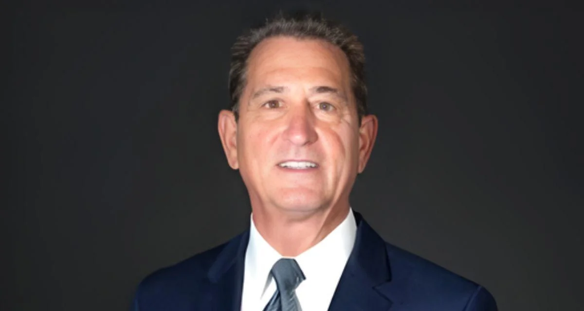 Joseph M. Otting,Executive Chairman, President, and Chief Executive Officer