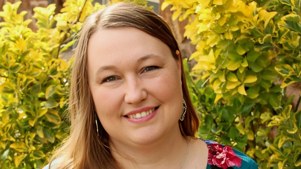 Tina  Harjo, Financial Aid Officer/Counselor - LinkedIn