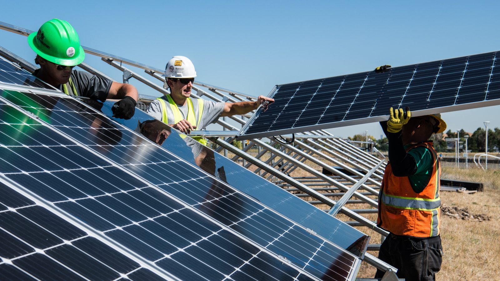 Santee Cooper, Central Electric to buy 200 megawatts of power from Georgetown County solar farms