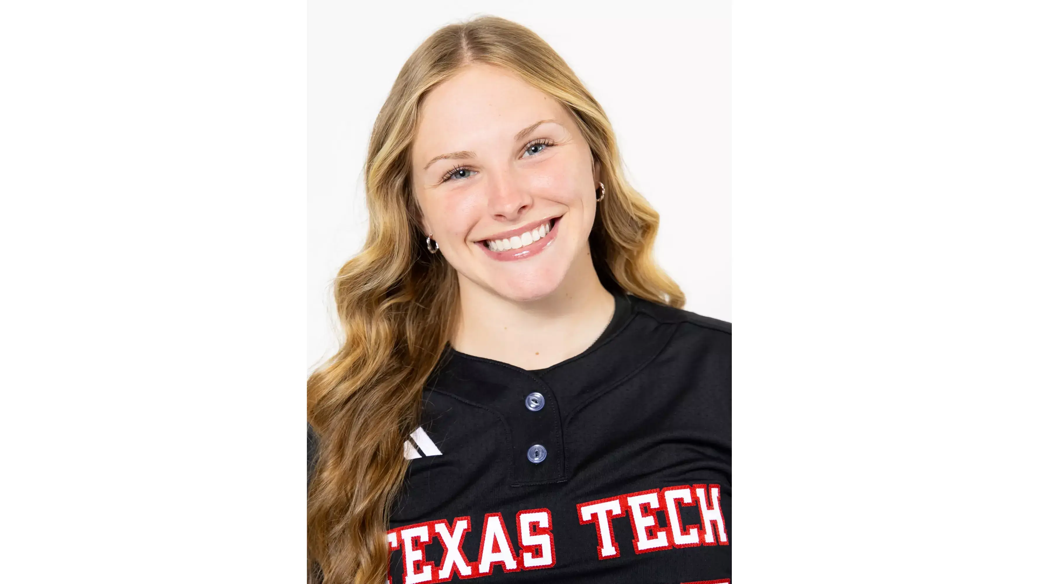 Bailey Lindemuth, former Burleson Centennial High School standout’s collegiate team plays on Friday, May 16 in the NCAA Division I Softball Championship
