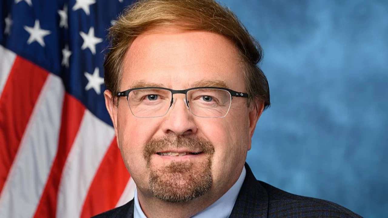 Edwards Introduces Bill to Restore Citizenship Question on U.S. Census