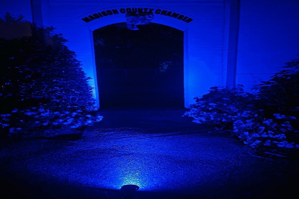 Madison County Chamber – We Back The Blue!