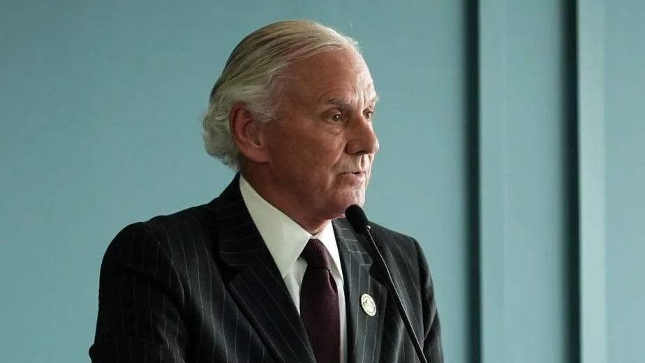 Henry D Mcmaster, South Carolina Governor - www.facebook.com Henry D Mcmaster, South Carolina Governor - www.facebook.com