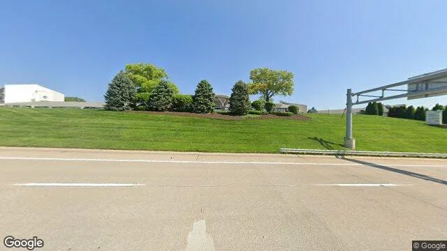 14855 N Outer 40 Road, Chesterfield, MO 63017 14855 N Outer 40 Road, Chesterfield, MO 63017