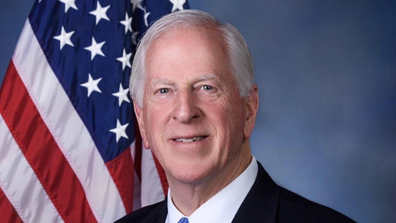 U.S. Rep. Thompson votes to make it easier for illegal aliens to vote in federal elections U.S. Rep. Thompson votes to make it easier for illegal aliens to vote in federal elections