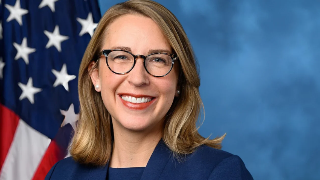 Hillary Scholten U.S. House of Representatives from Michigan%27s 3rd district - Official U.S. House headshot