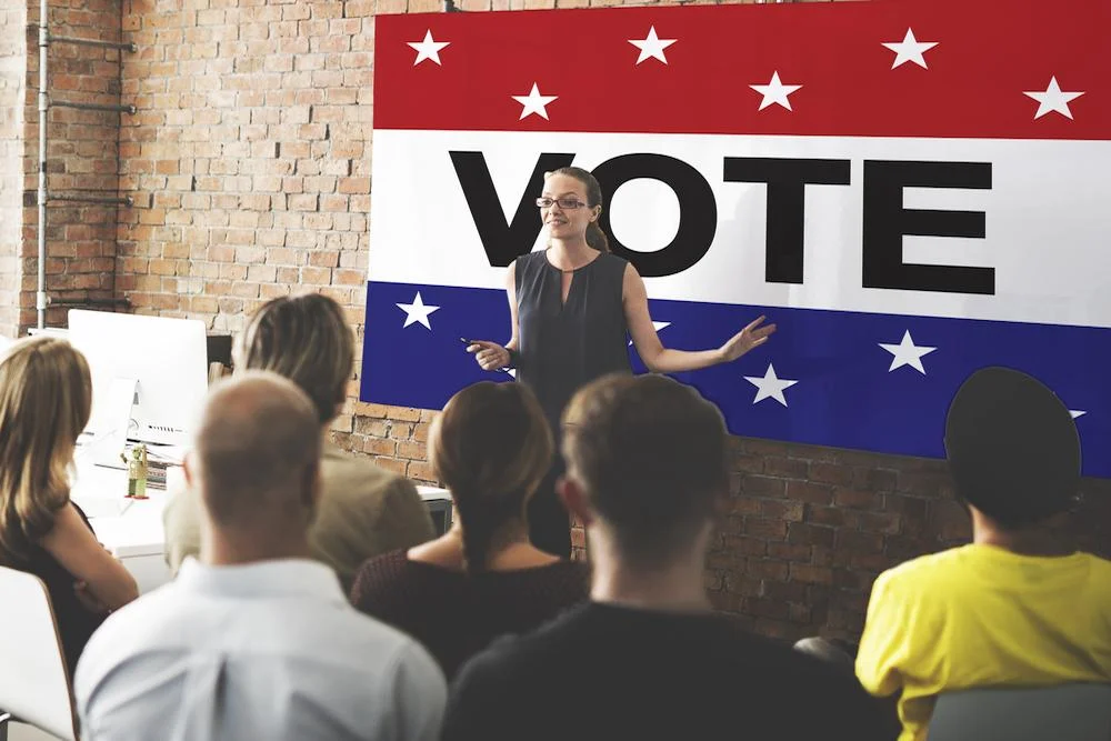 Who were the indefinitely confined voters in Village of Whitefish Bay, Ward 8? Who were the indefinitely confined voters in Village of Whitefish Bay, Ward 8?