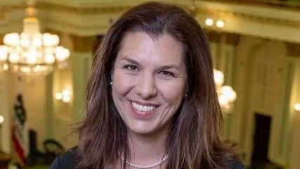 Proposal on coyote reclassification returns to committee for further review