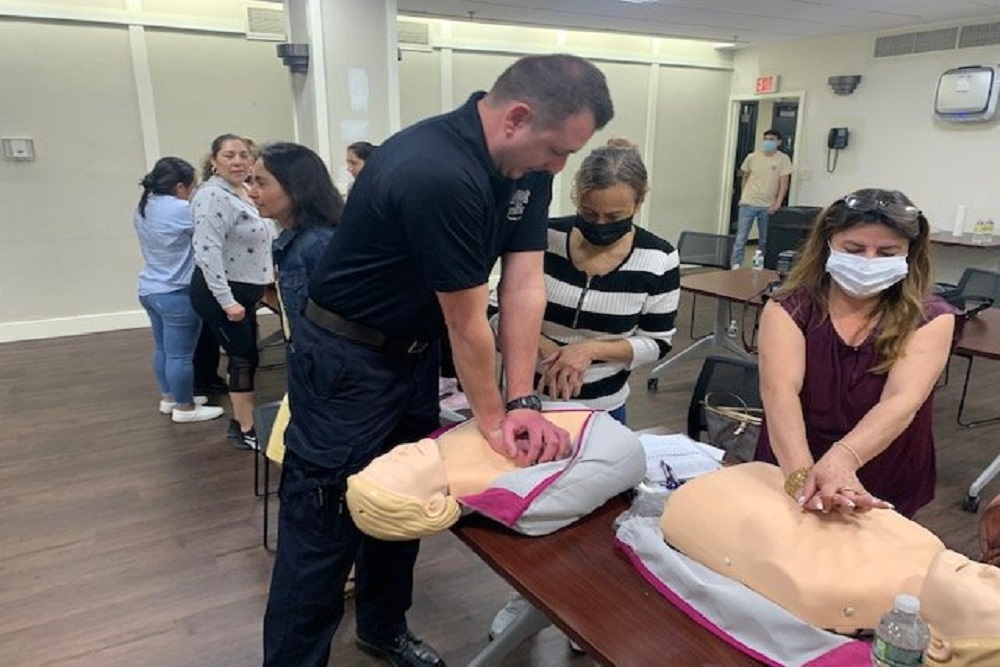 Community CPR Classes Community CPR Classes