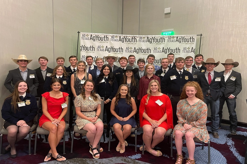 Shs Alum Awards First Gala Scholarship