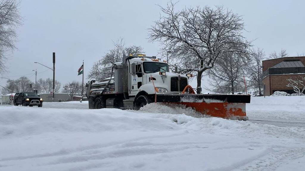 CITY-WIDE SNOWPLOW OPERATION IN EFFECT