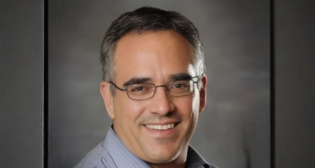 Board-certified surgeon Pete Del Pino, MD