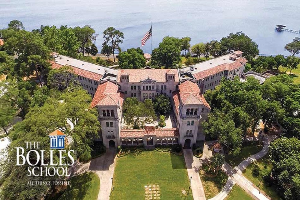 THE BOLLES SCHOOL: Bartram Club Raises Funds for Animal Rescue