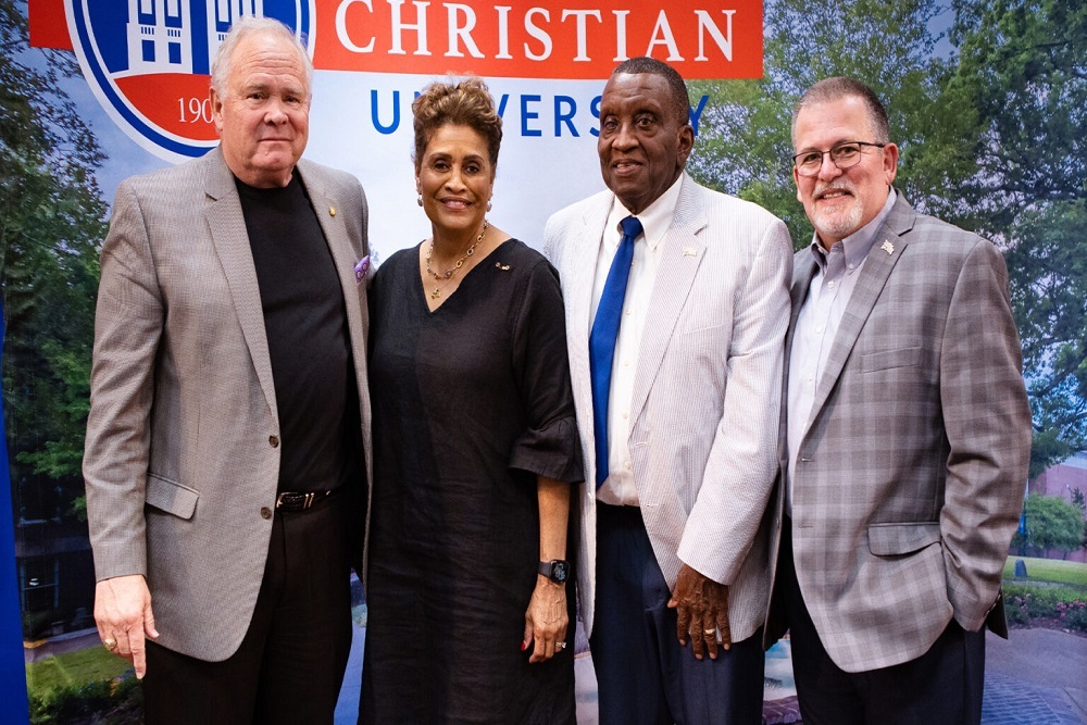 LCU names scholarship award in retiring Pineville Mayor Fields’ honor
