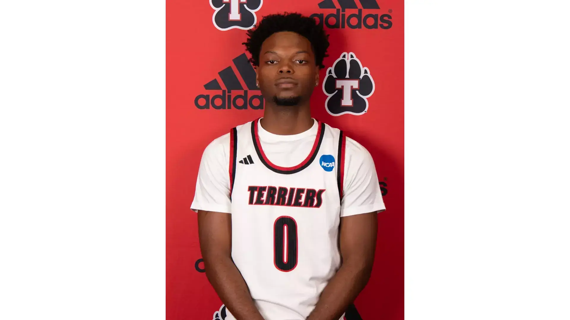 Who are the North Central Mississippi area high school alumni in action on Sunday, Jan. 11?