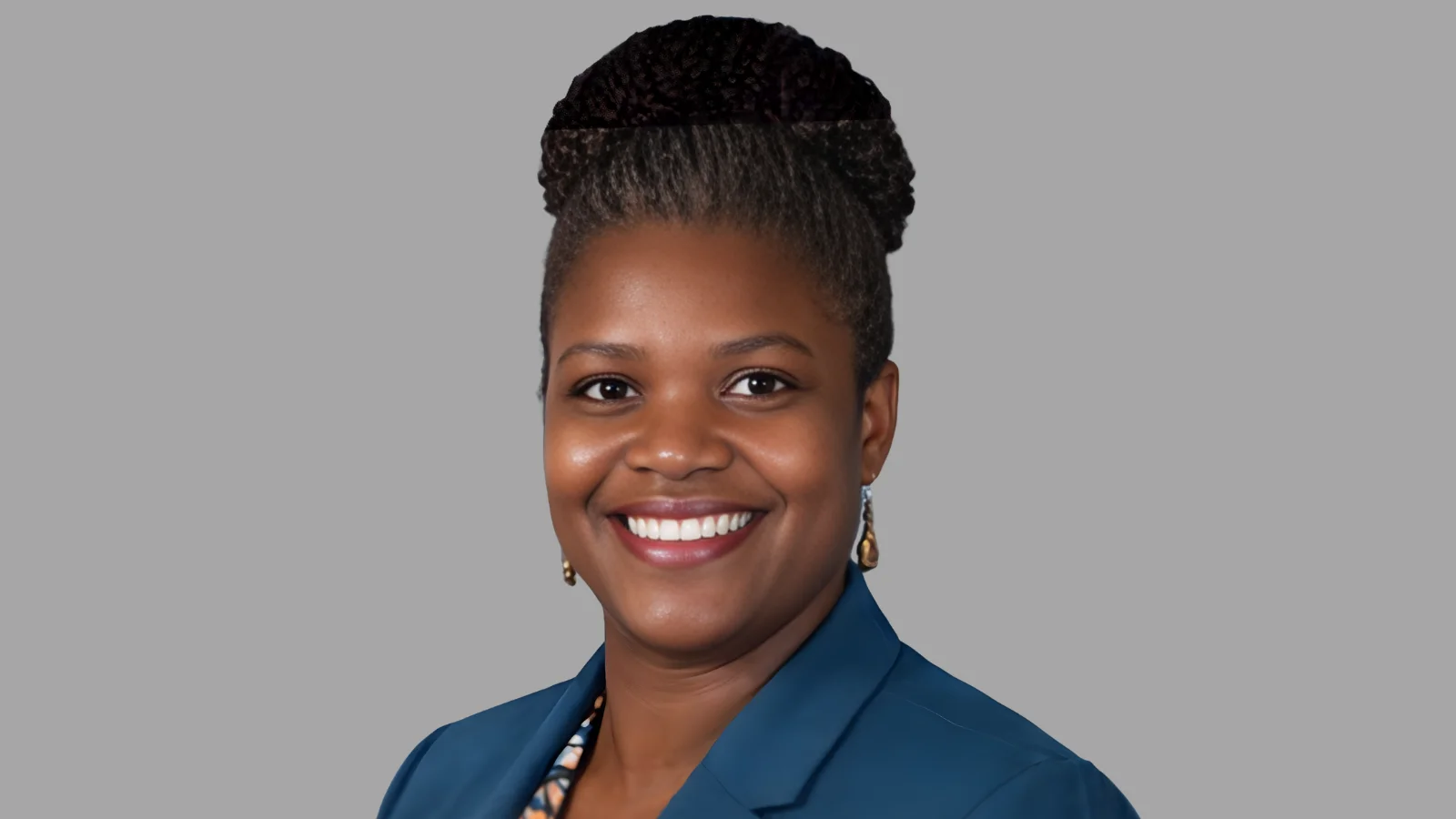 Allgood Elementary academic coach Davida Cray named Educational Support Professional II of the Year